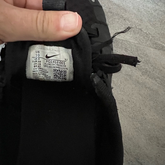 Men’s Nike - Picture 5 of 7